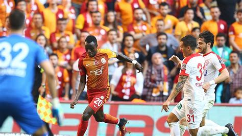 A­n­t­a­l­y­a­s­p­o­r­-­G­a­l­a­t­a­s­a­r­a­y­ ­m­a­ç­ı­n­d­a­ ­h­a­k­e­m­ ­d­e­ğ­i­ş­i­k­l­i­ğ­i­